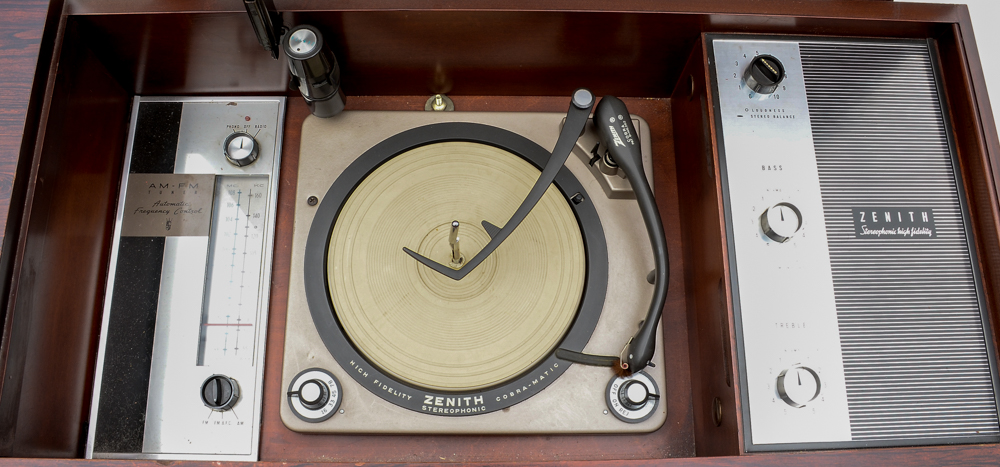 Zenith FM-AM Tuner Stereophonic Console