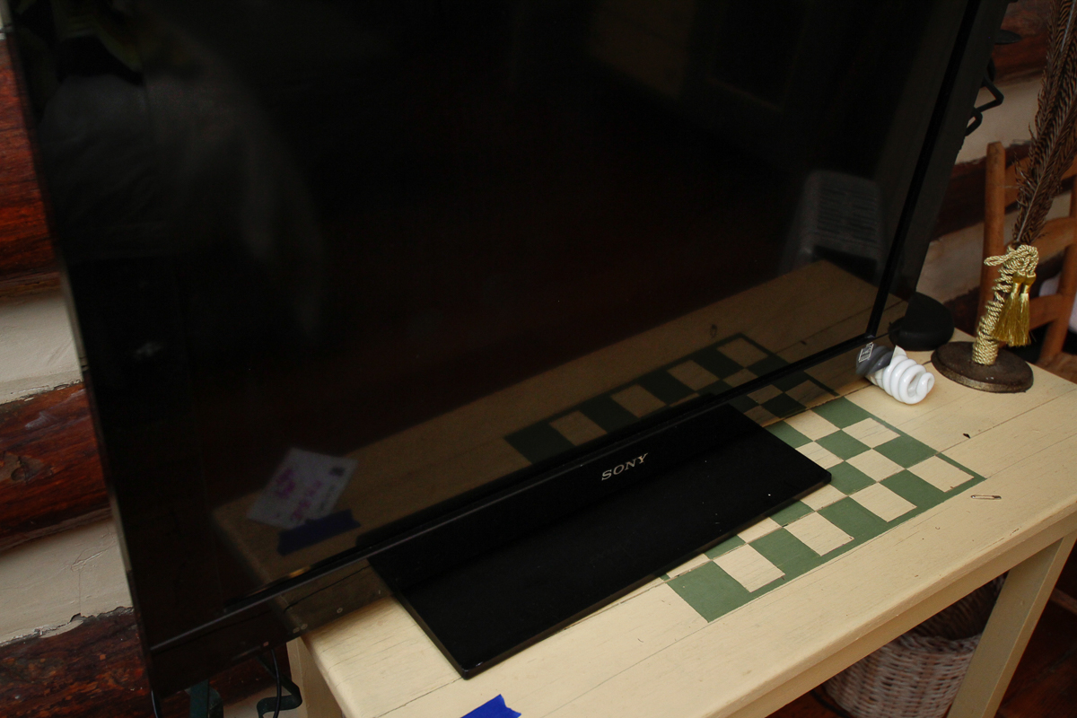 Sony Bravia 32-Inch LCD Television