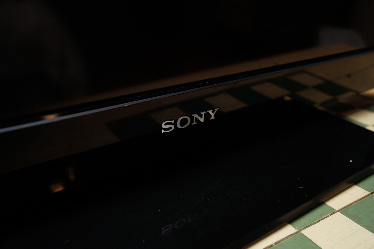 Sony Bravia 32-Inch LCD Television