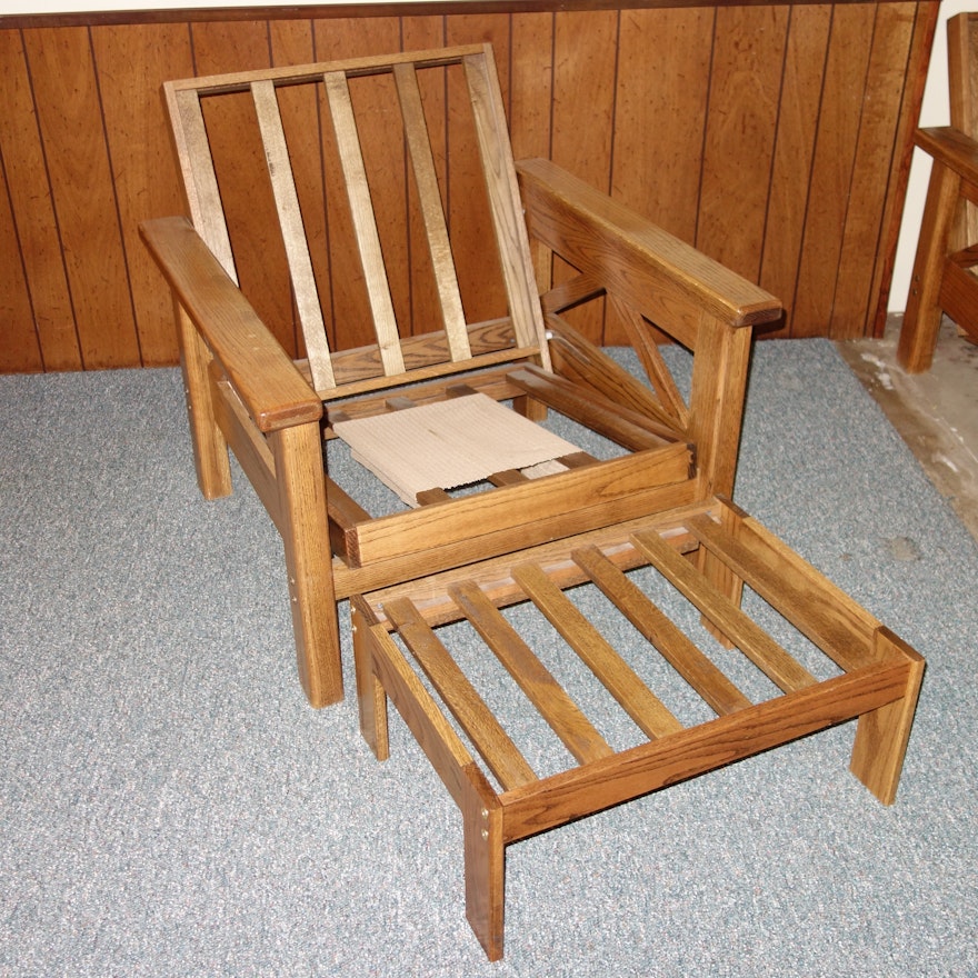 Mission Style Oak Futon Chair with Footstool