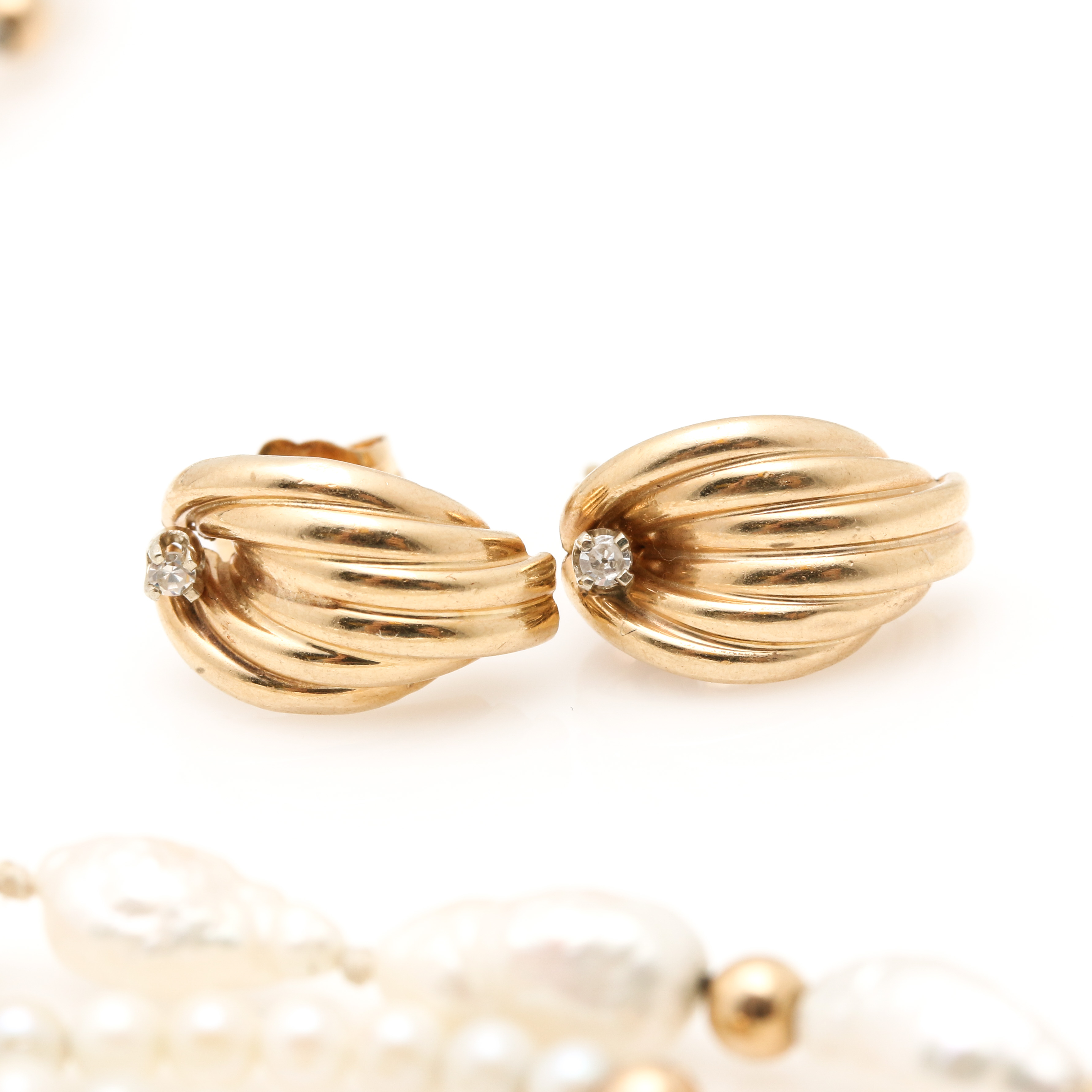 Assortment of 14K and 18K Yellow Gold Necklaces and Earrings