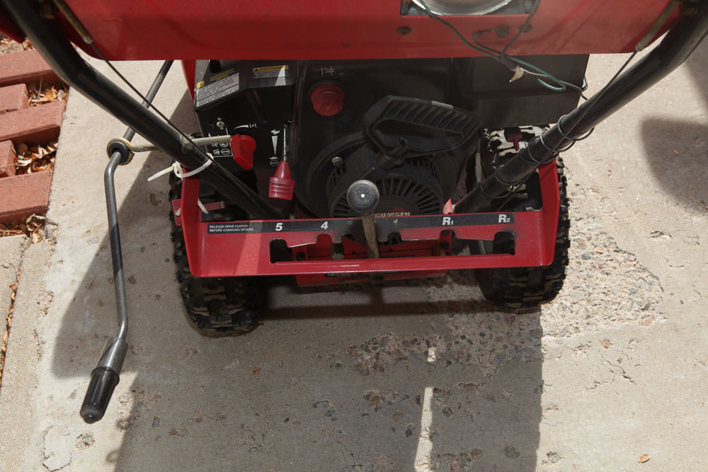 Yard Machines 10HP/24" Snowblower