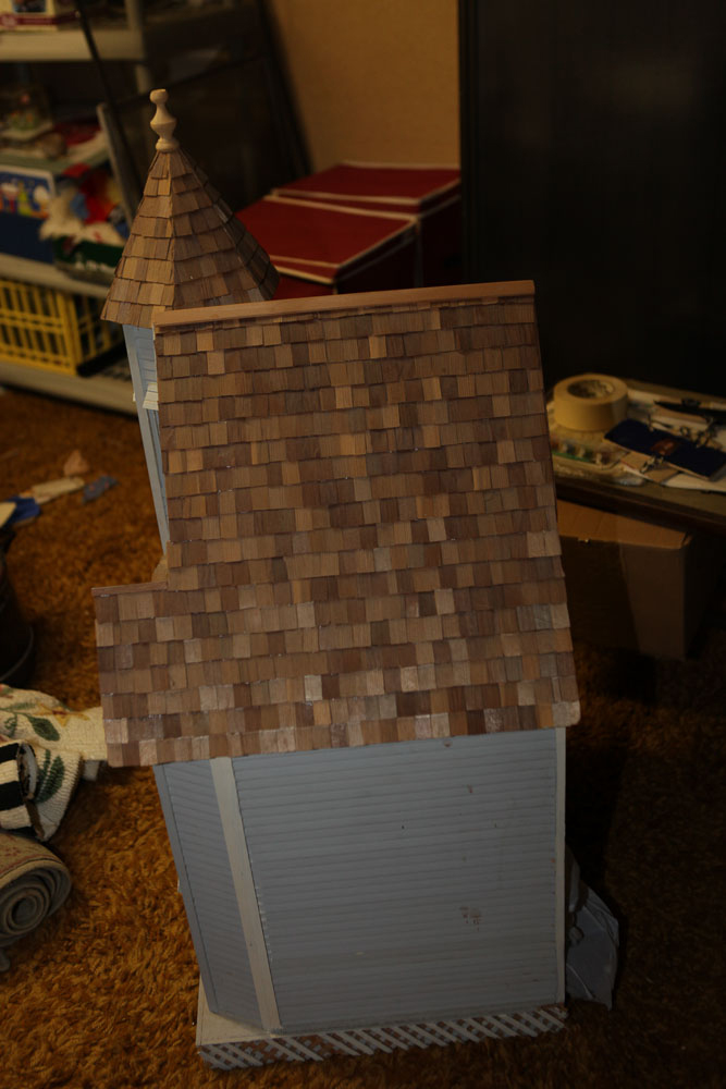 Victorian Style Dollhouse