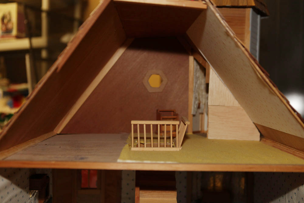 Victorian Style Dollhouse