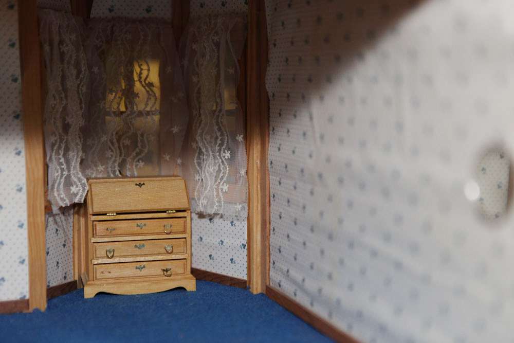 Victorian Style Dollhouse