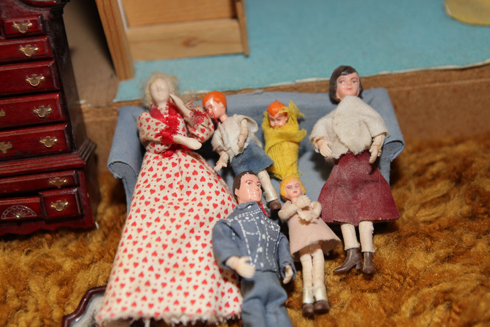 Victorian Style Dollhouse