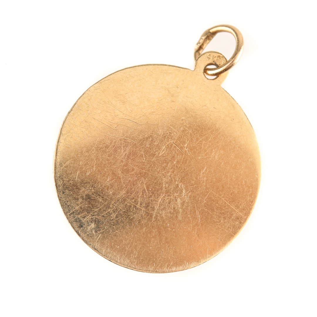 14K Yellow Gold Coral Christmas Pendant