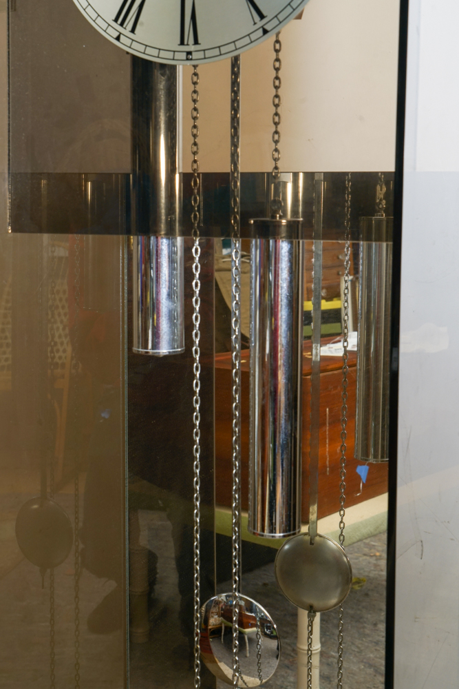 Mid Century Modern Arthur Umanoff for Howard Miller Clock