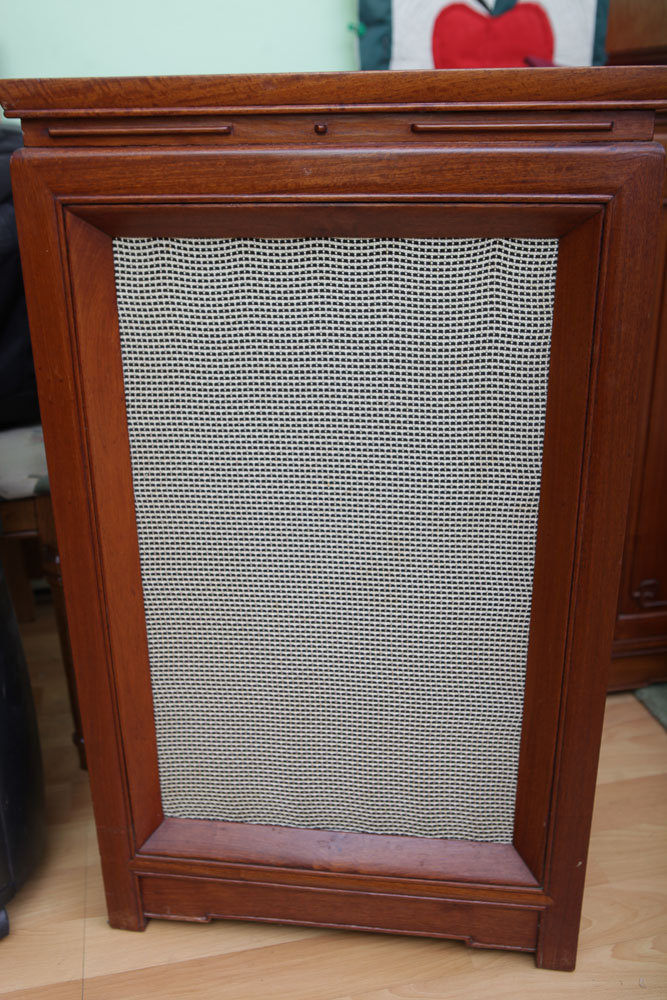 George Zee & Co. Speakers