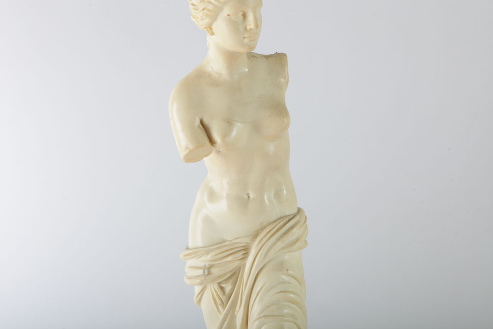 Figurine after "Venus de Milo"