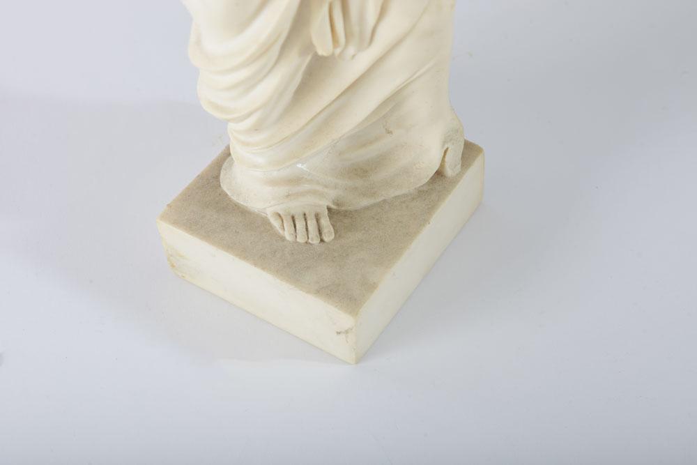 Figurine after "Venus de Milo"
