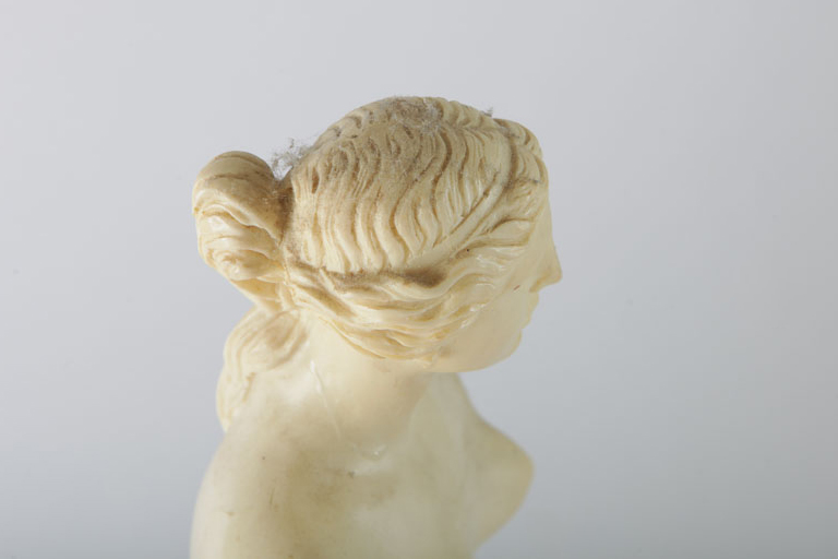 Figurine after "Venus de Milo"