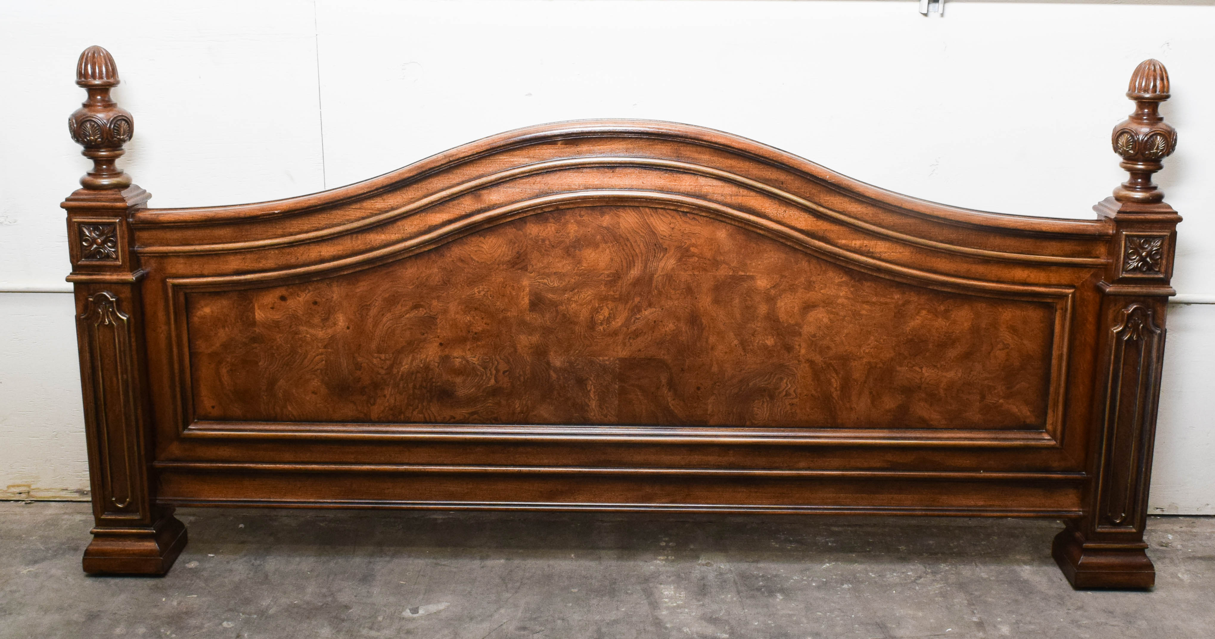 Drexel Heritage King Bed Frame Everything But The House