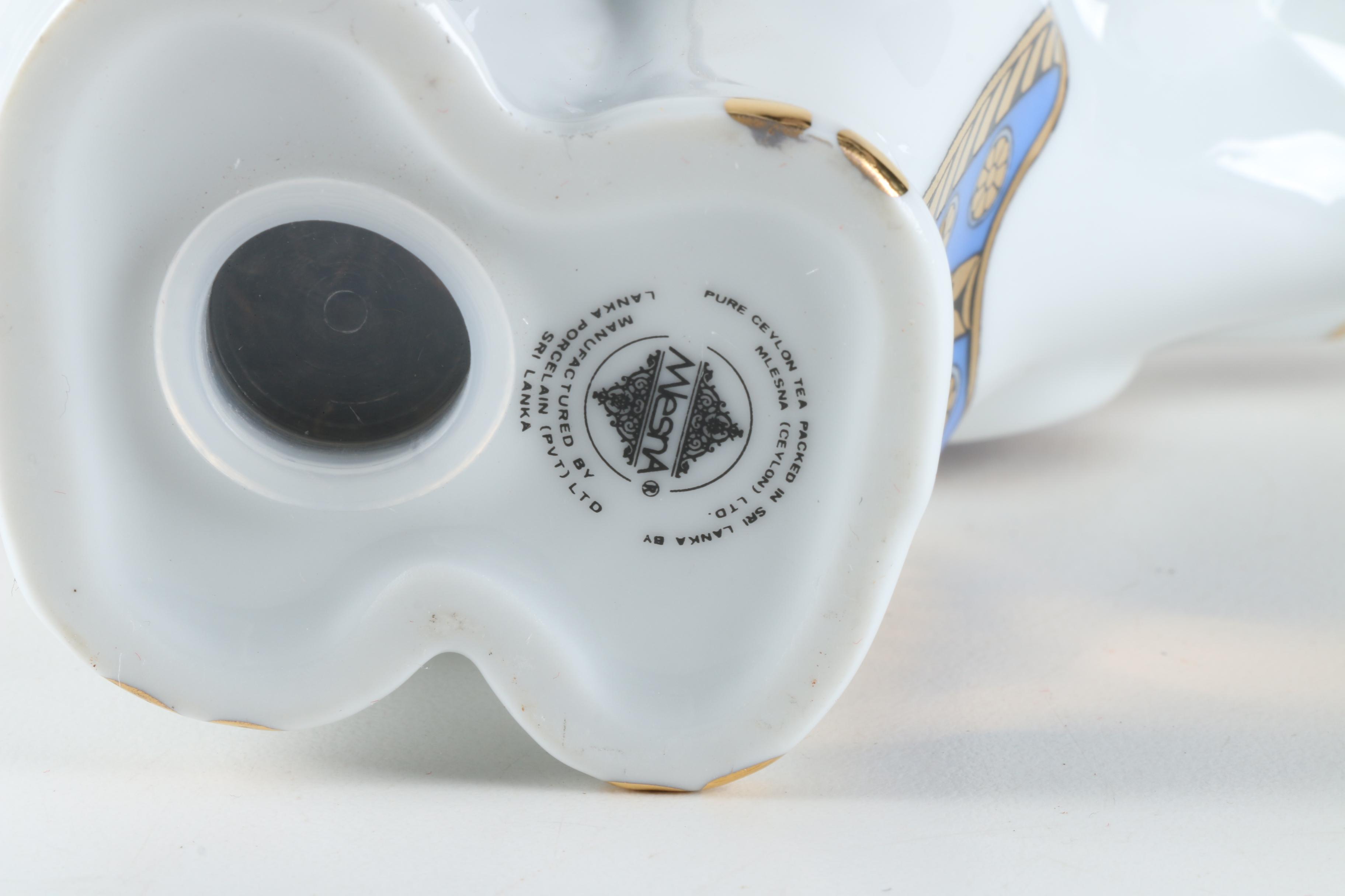 Lanka Porcelain Elephant Mlesna Tea Container