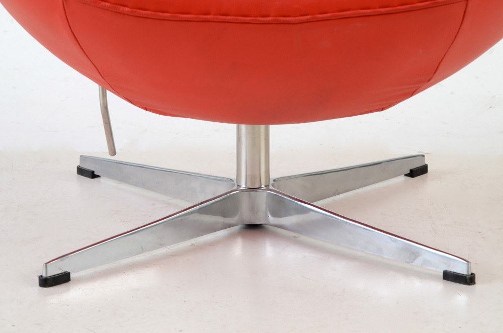 Contemporary Modern MLF Red Vinyl Egg Chair by Arne Jacobsen