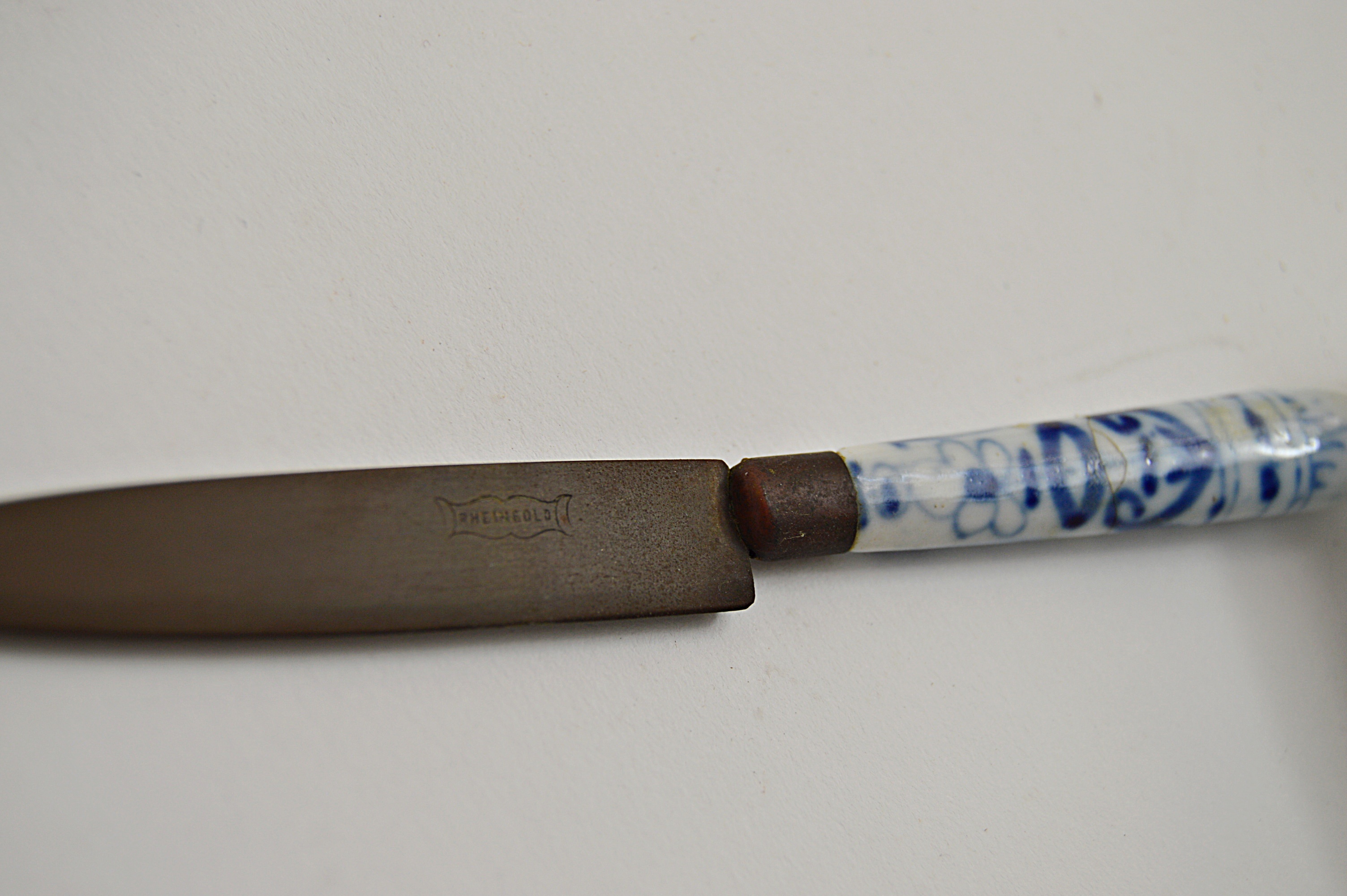 Porcelain, Ceramics and Collectibles with Delft and Limoges