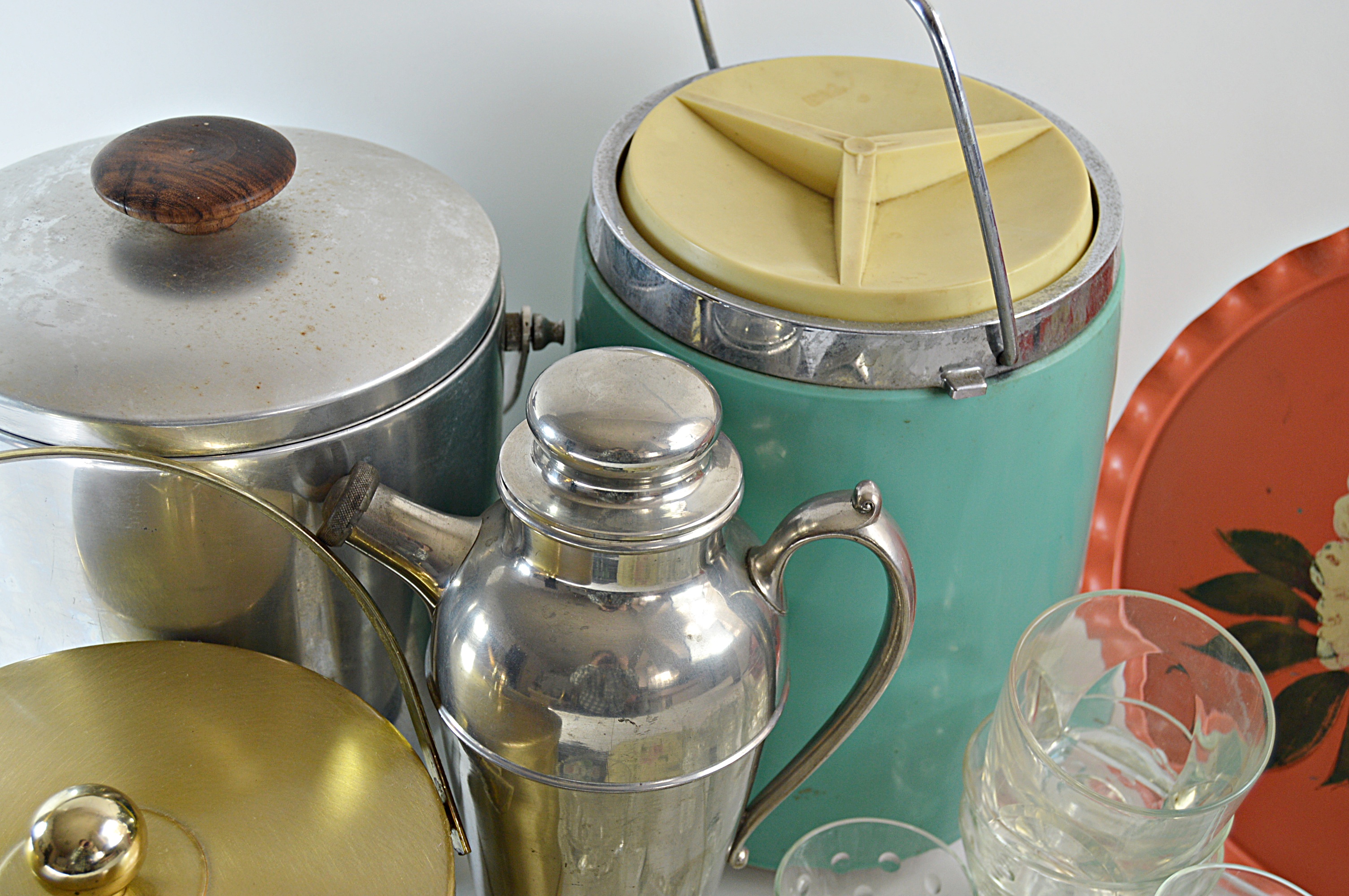 Mid Century Modern Kitchenalia