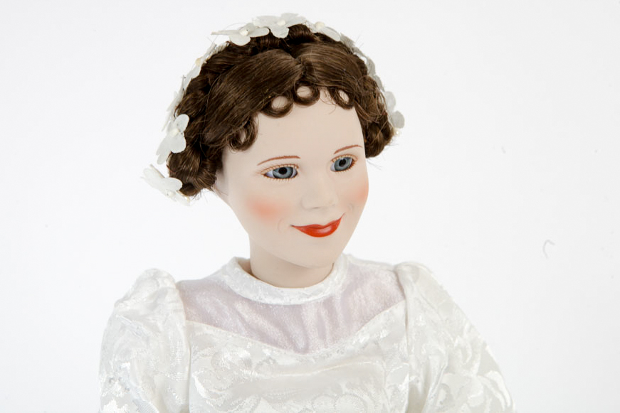 1993 Ashton-Drake Porcelain Bride Dolls