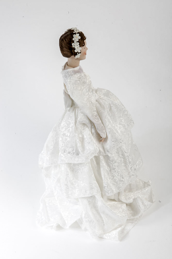 1993 Ashton-Drake Porcelain Bride Dolls