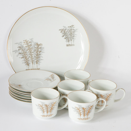 Fukagawa "Gold Bamboo" Porcelain Set
