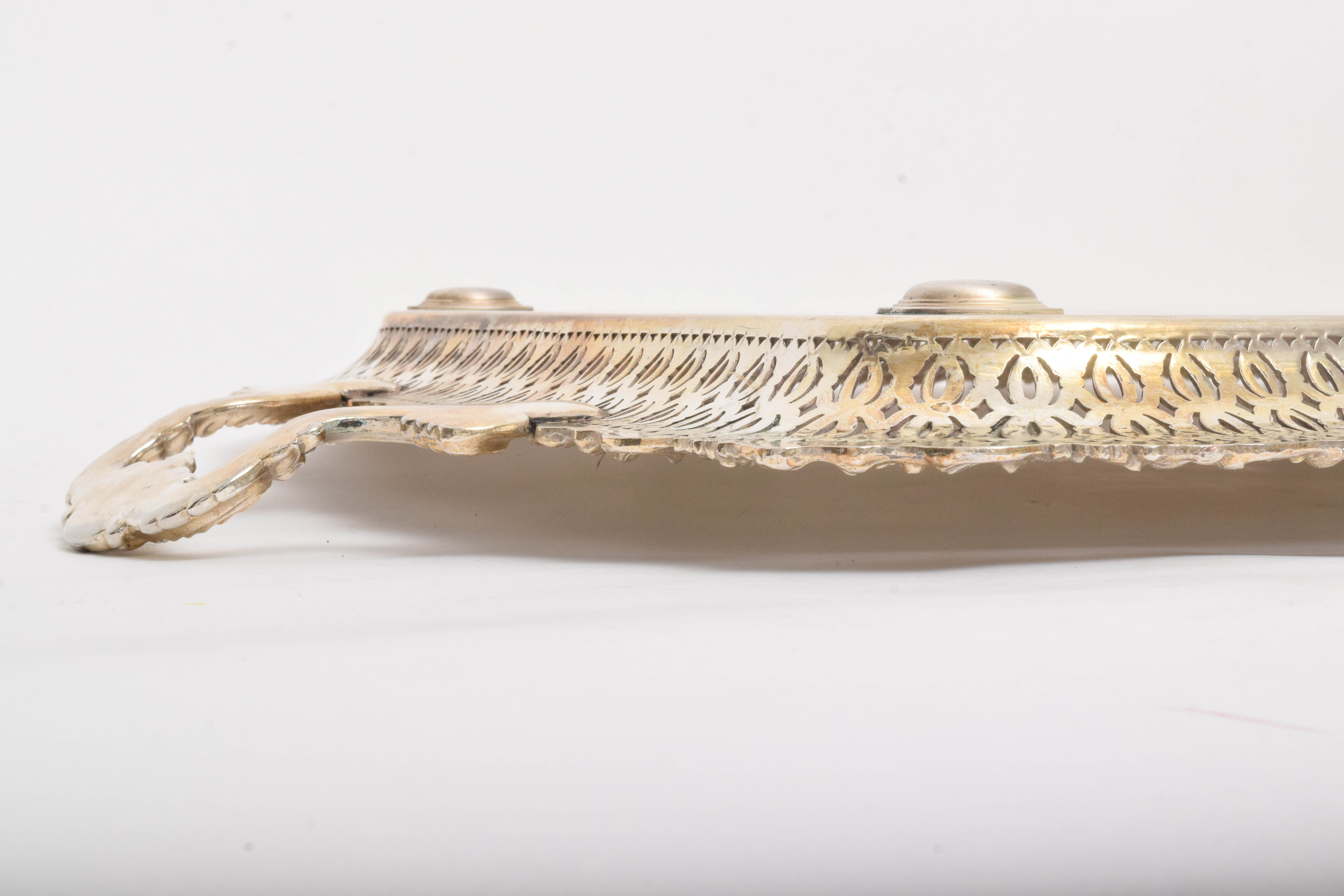 Ellis-Barker Silver Co. Grapevine Silver-Plated Serving Tray