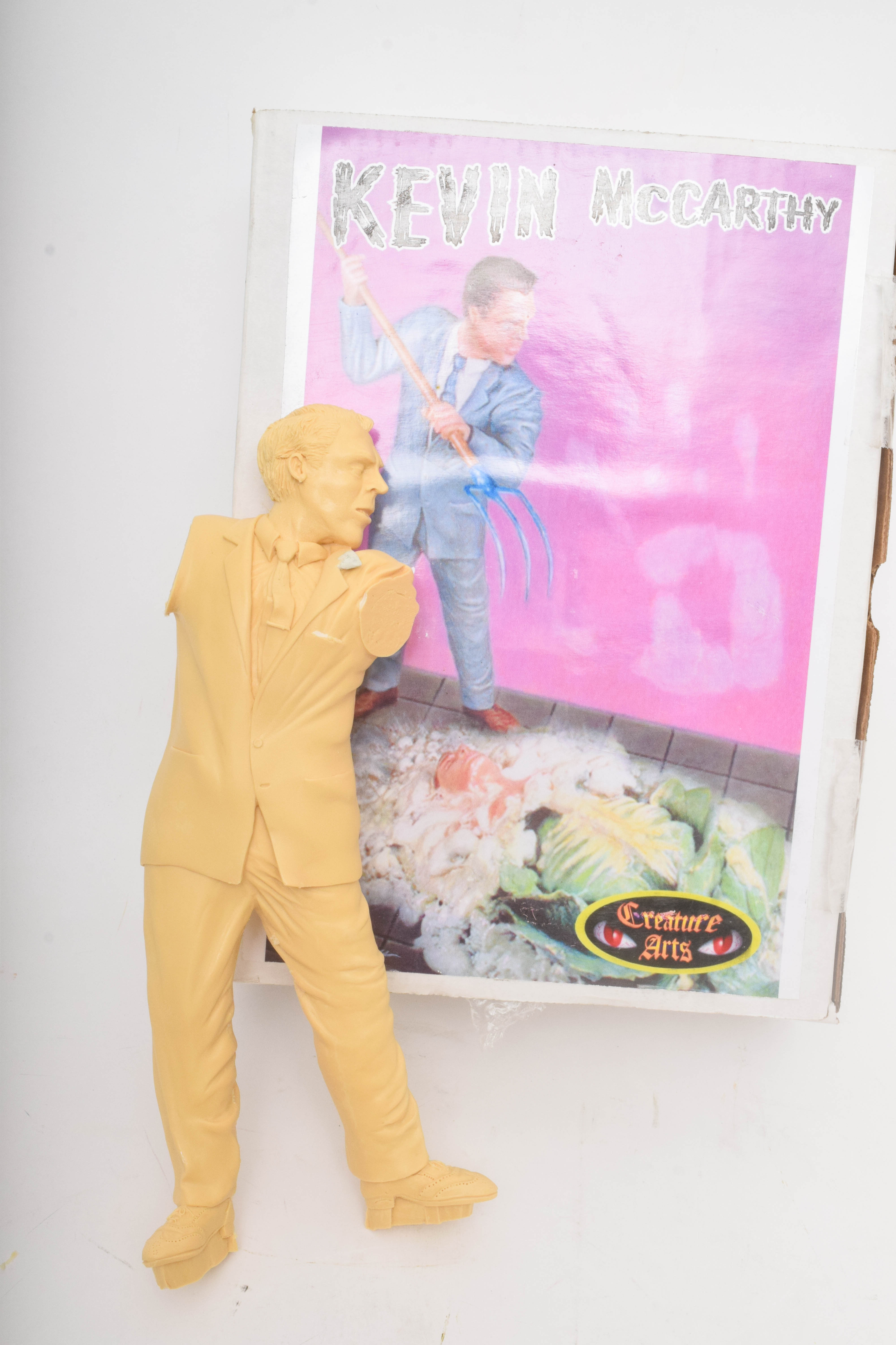 Creature Arts Model Kit of Kevin McCarthy in Invasion of the Body Snatchers
