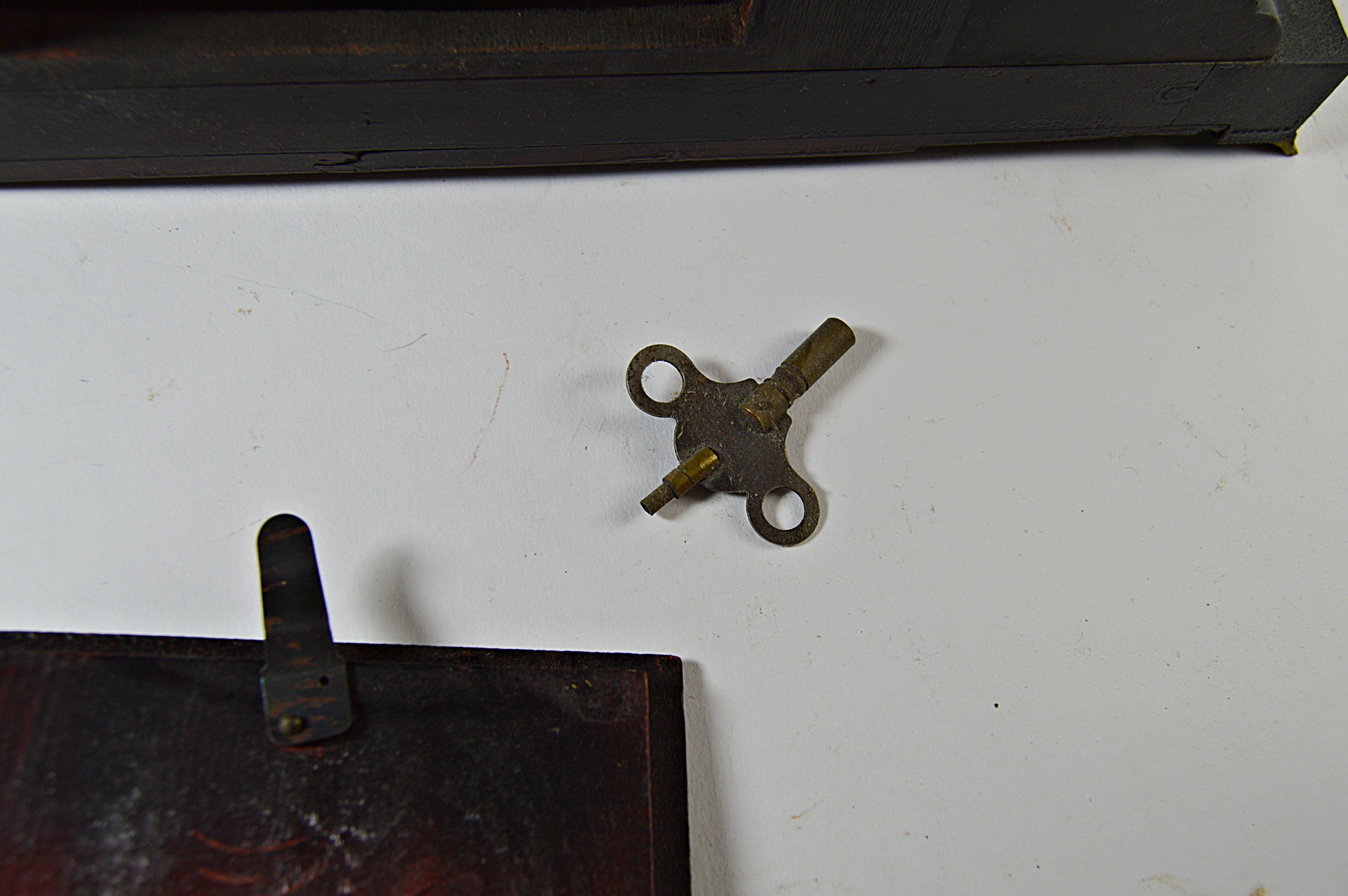 Vintage Wooden Mantle Clock