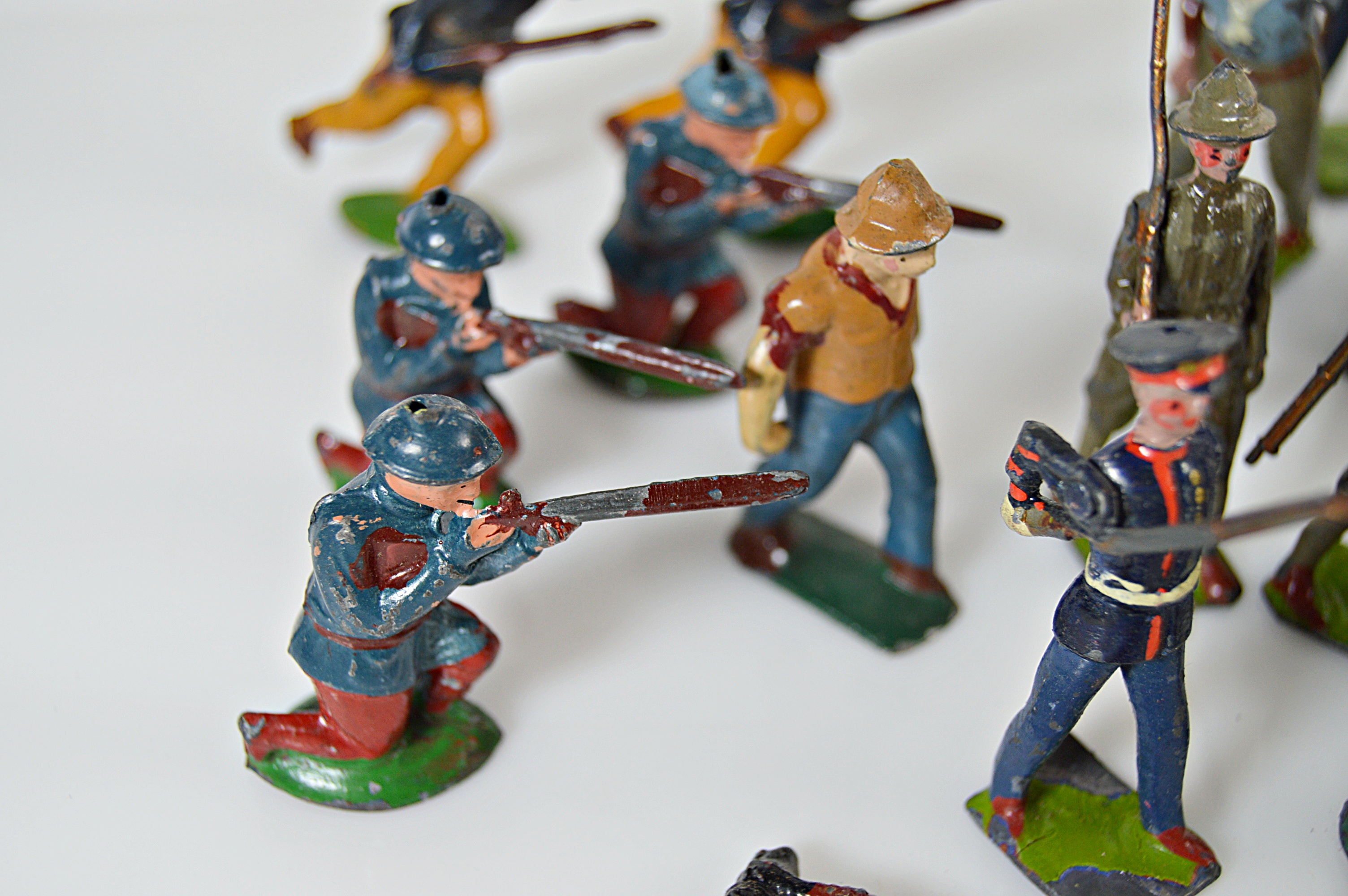 Early 20th Century Lead Toy Soldiers