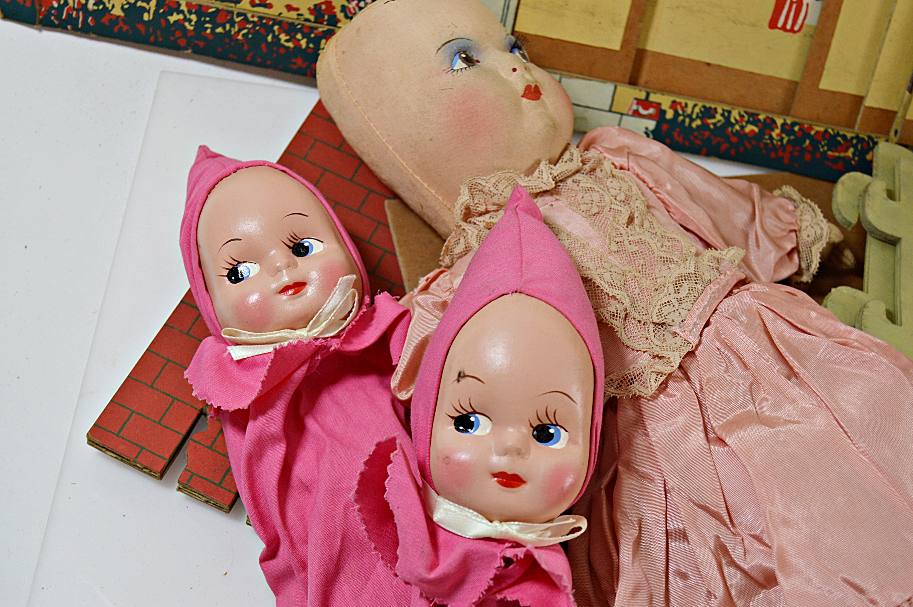 Vintage 1927 Tootsie Toys Dollhouse, Dolls, Doll Bed