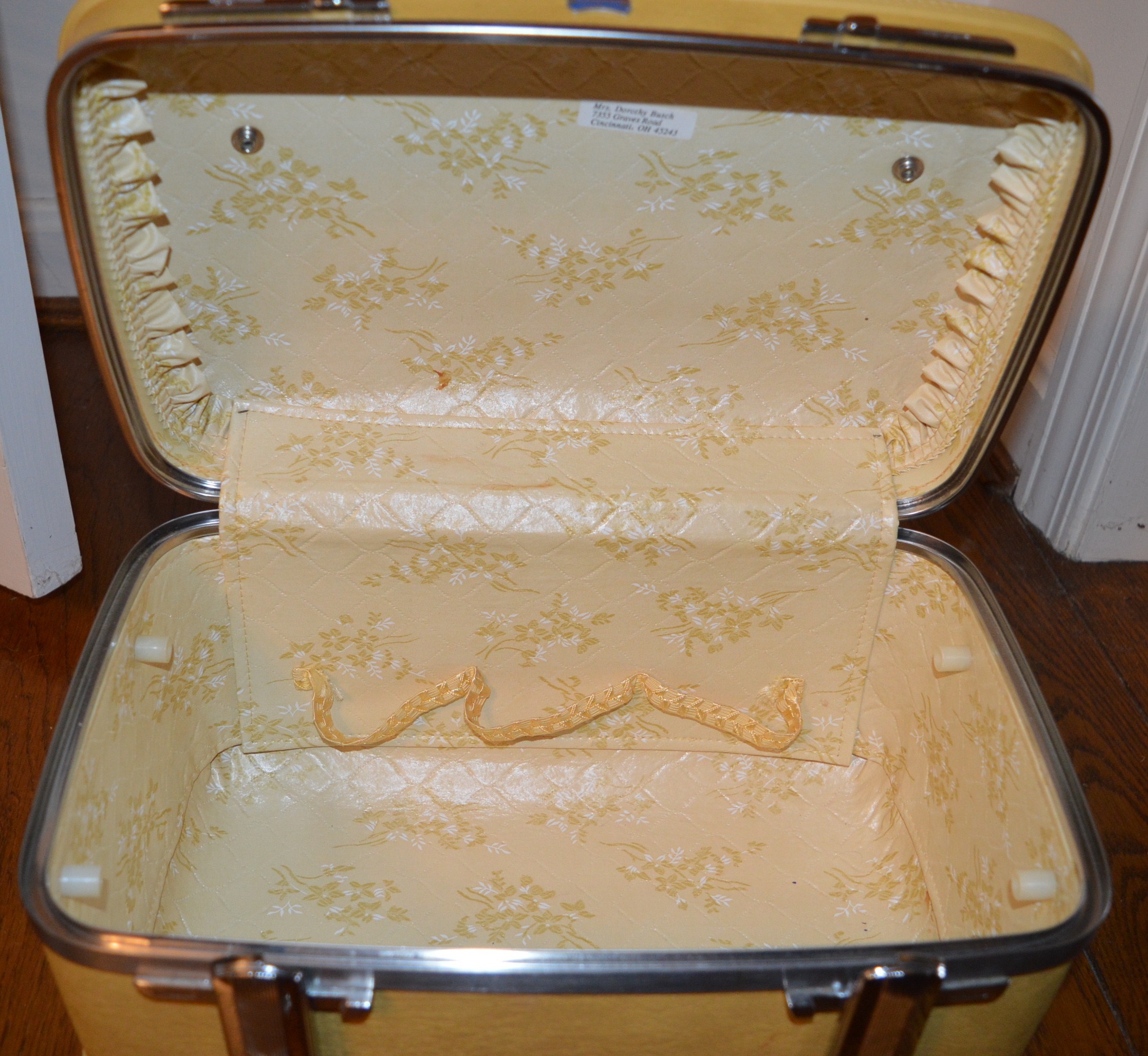 Vintage American Tourister 3pc Luggage Set