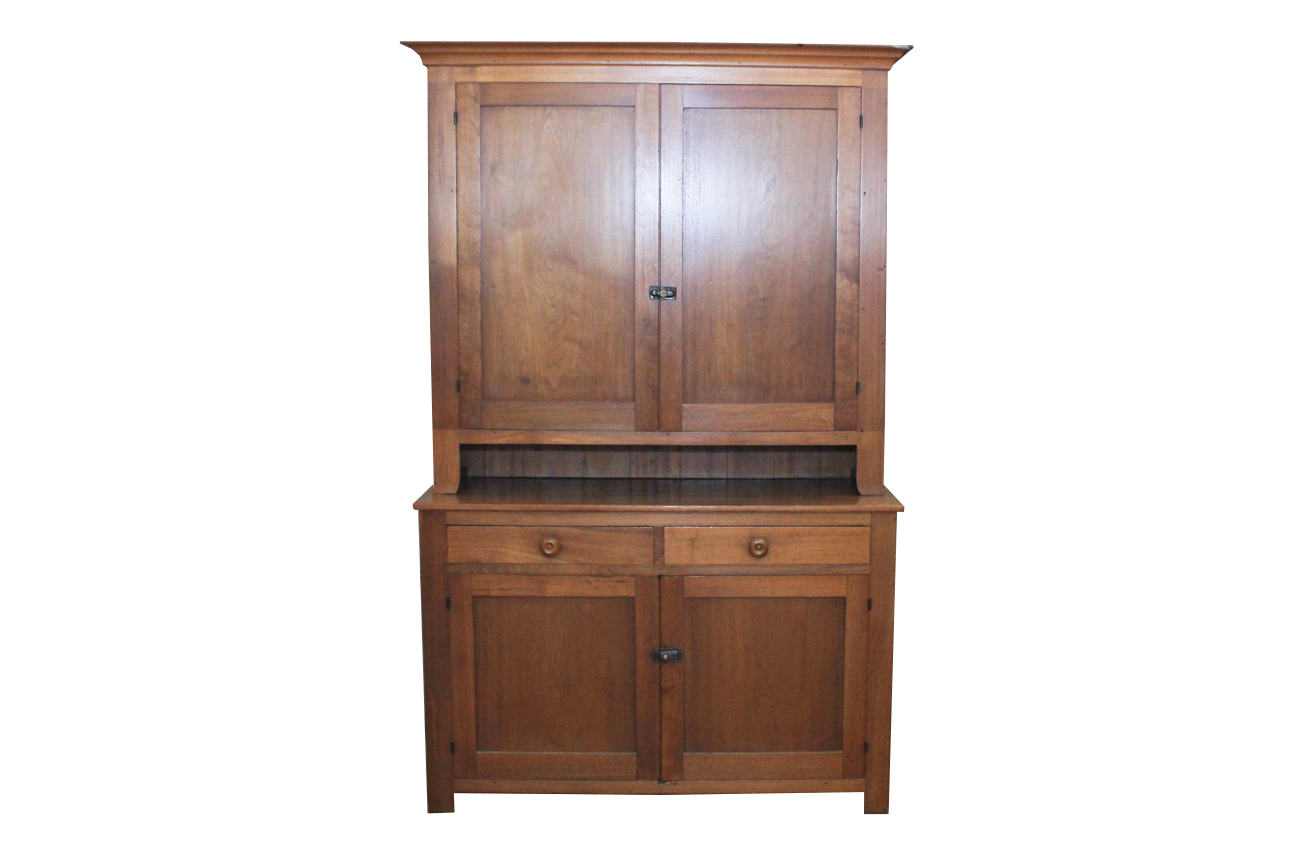 Antique Shaker Style Kitchen Cabinet