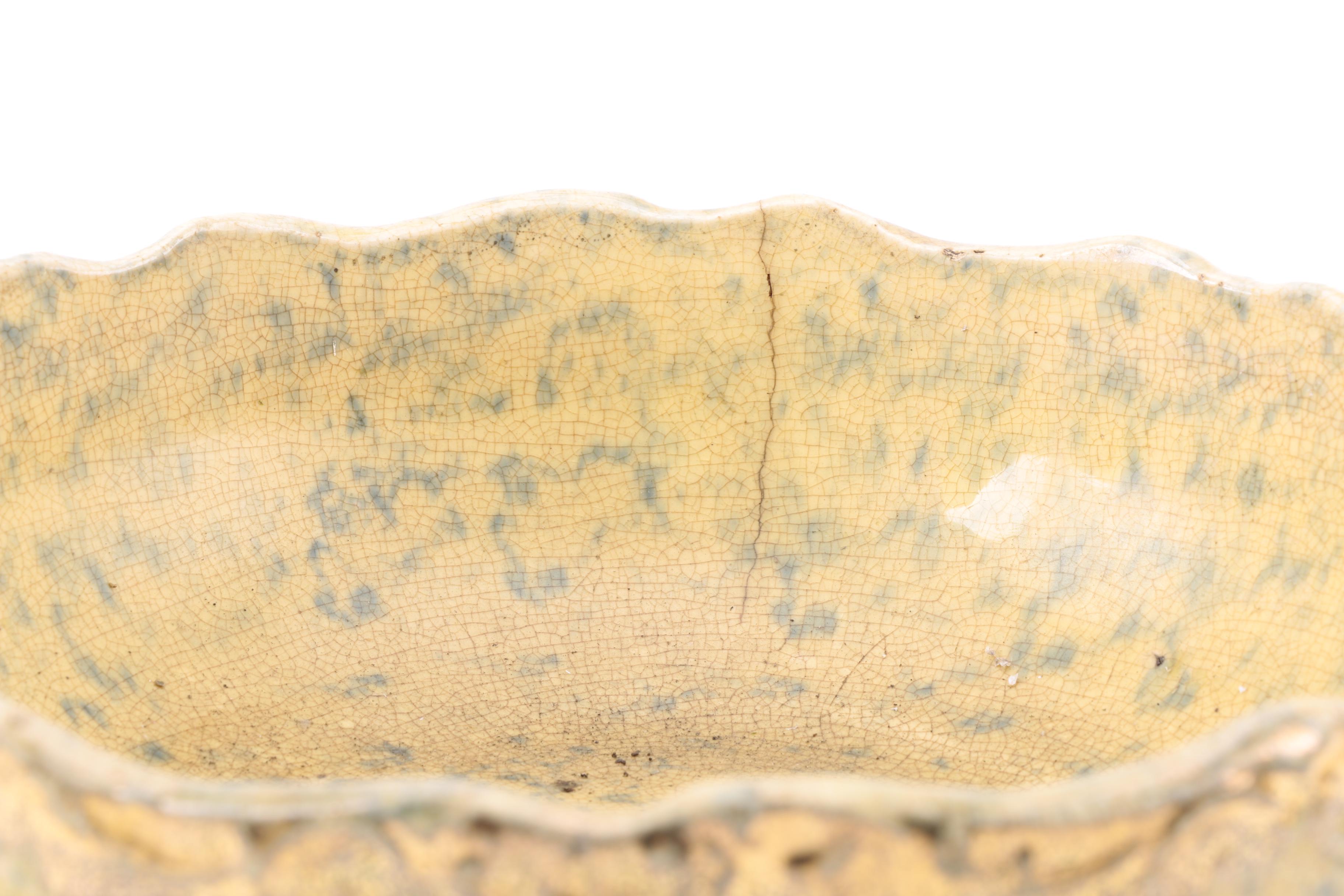 Vintage American Spongeware Bowls and Creamer