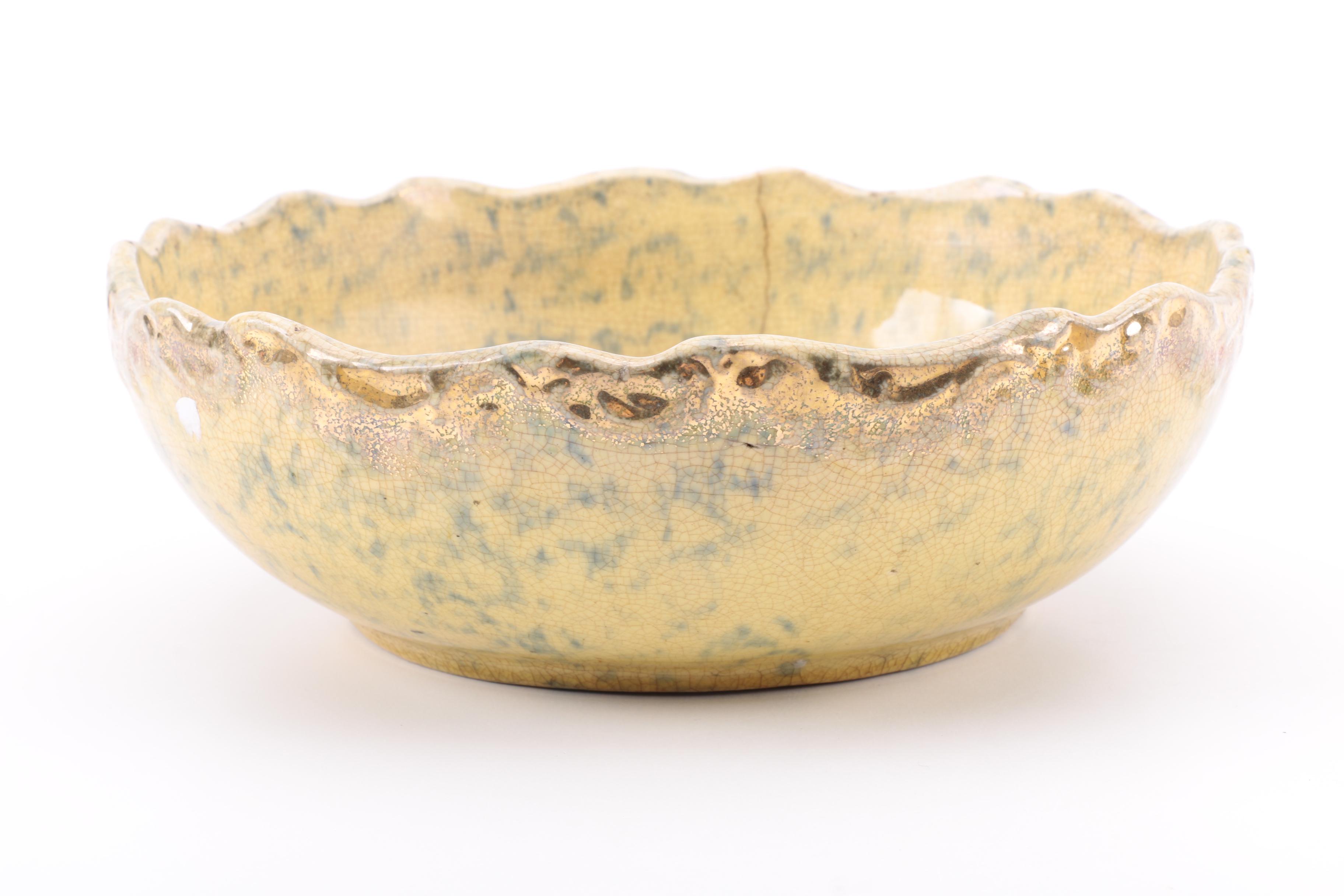 Vintage American Spongeware Bowls and Creamer