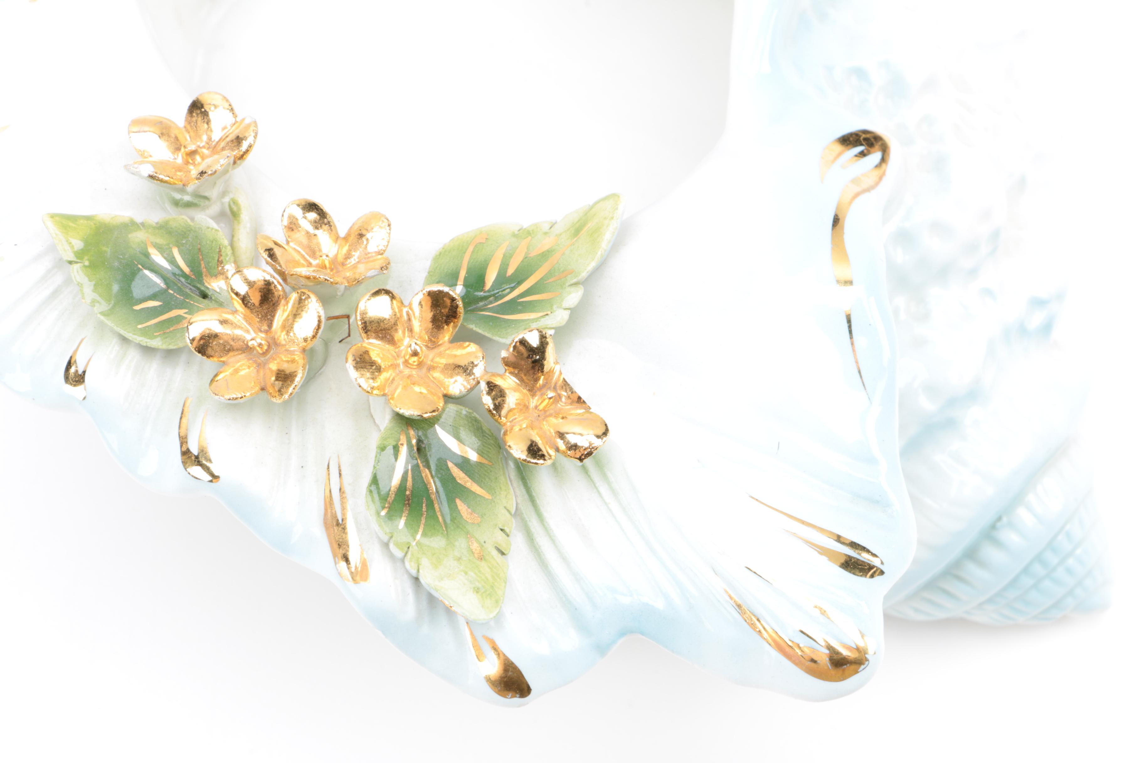 Vintage Ceramic Capodimonte Shell