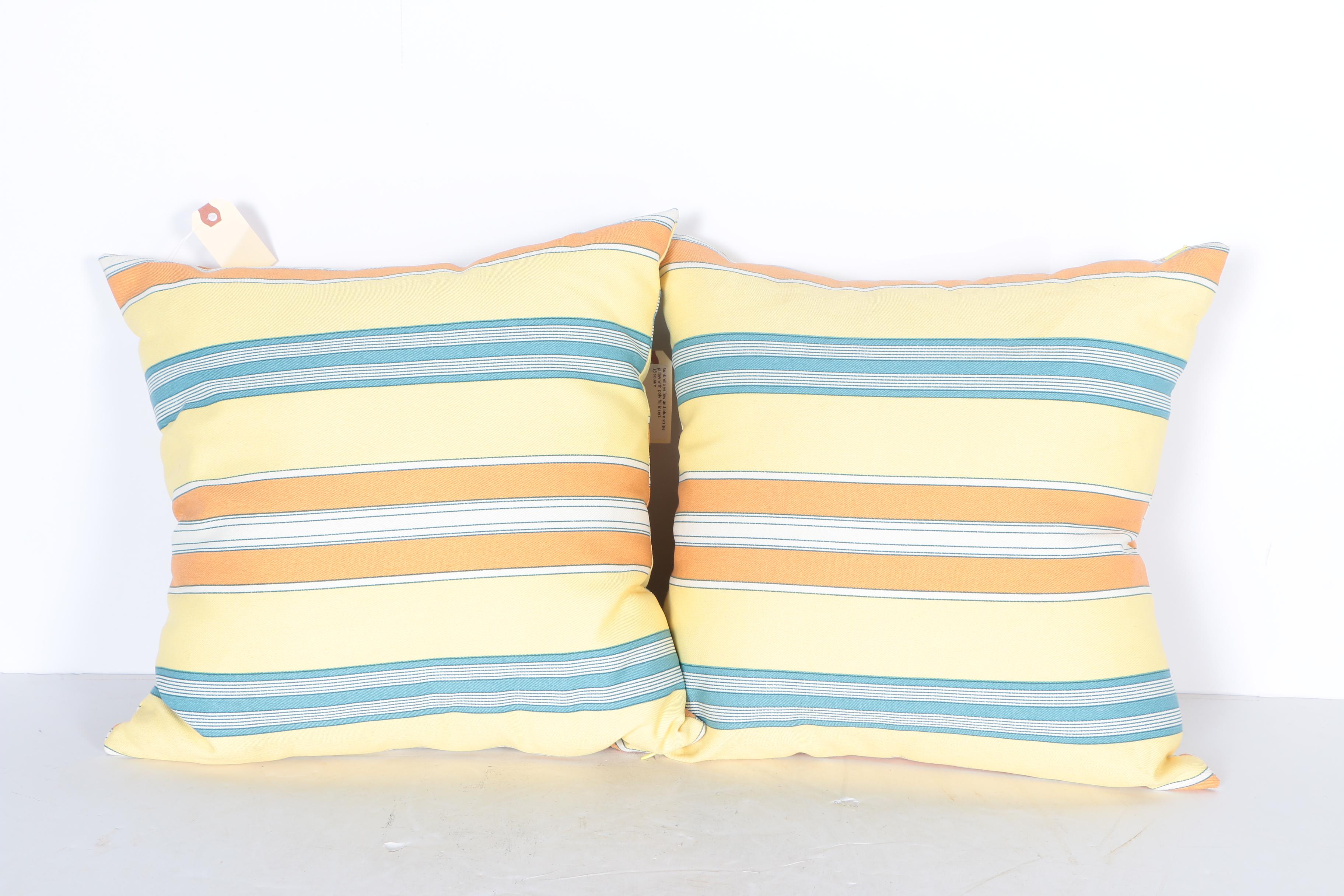 Decorative Throw Pillows