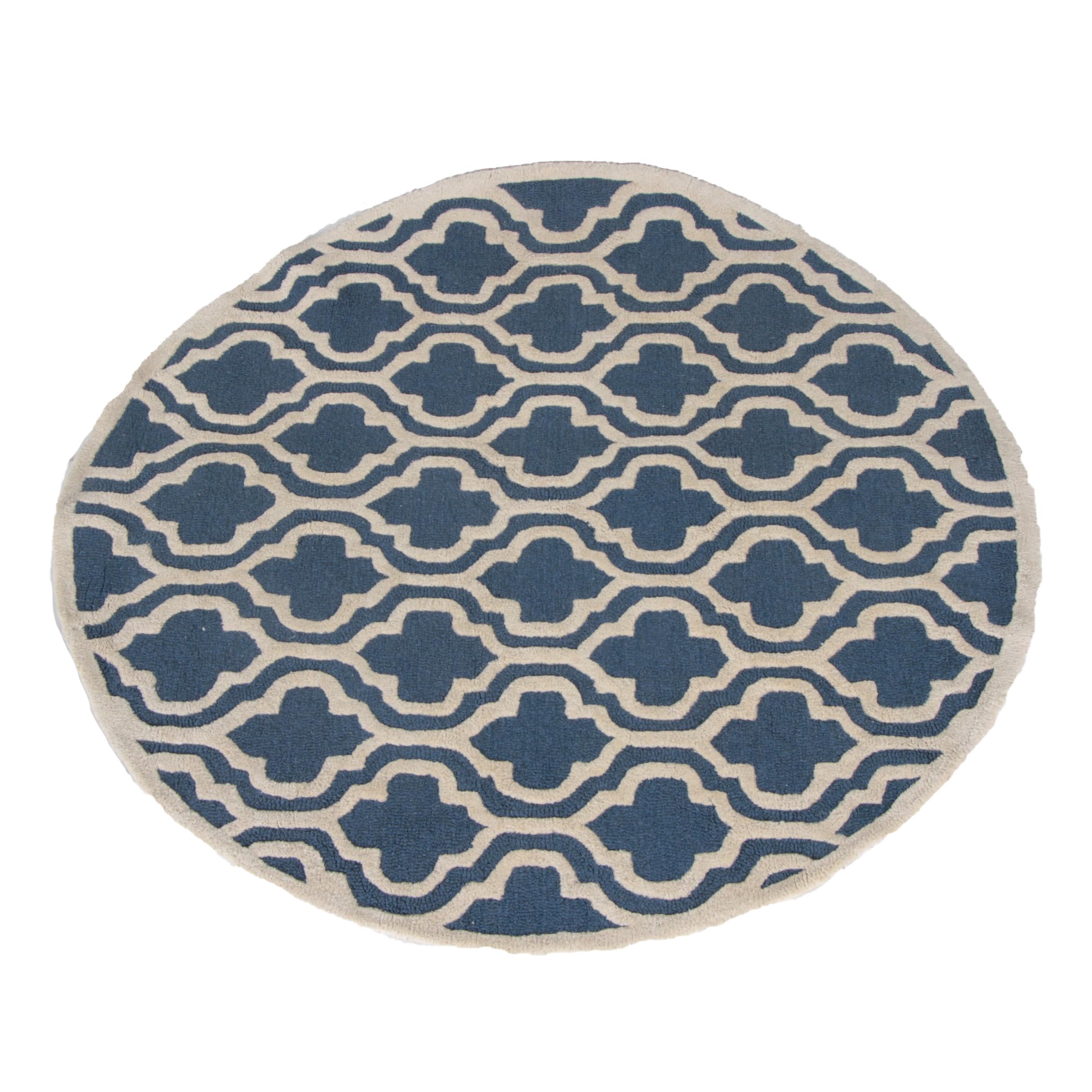 Hand Hooked Quatrefoil Round Wool Area Rug
