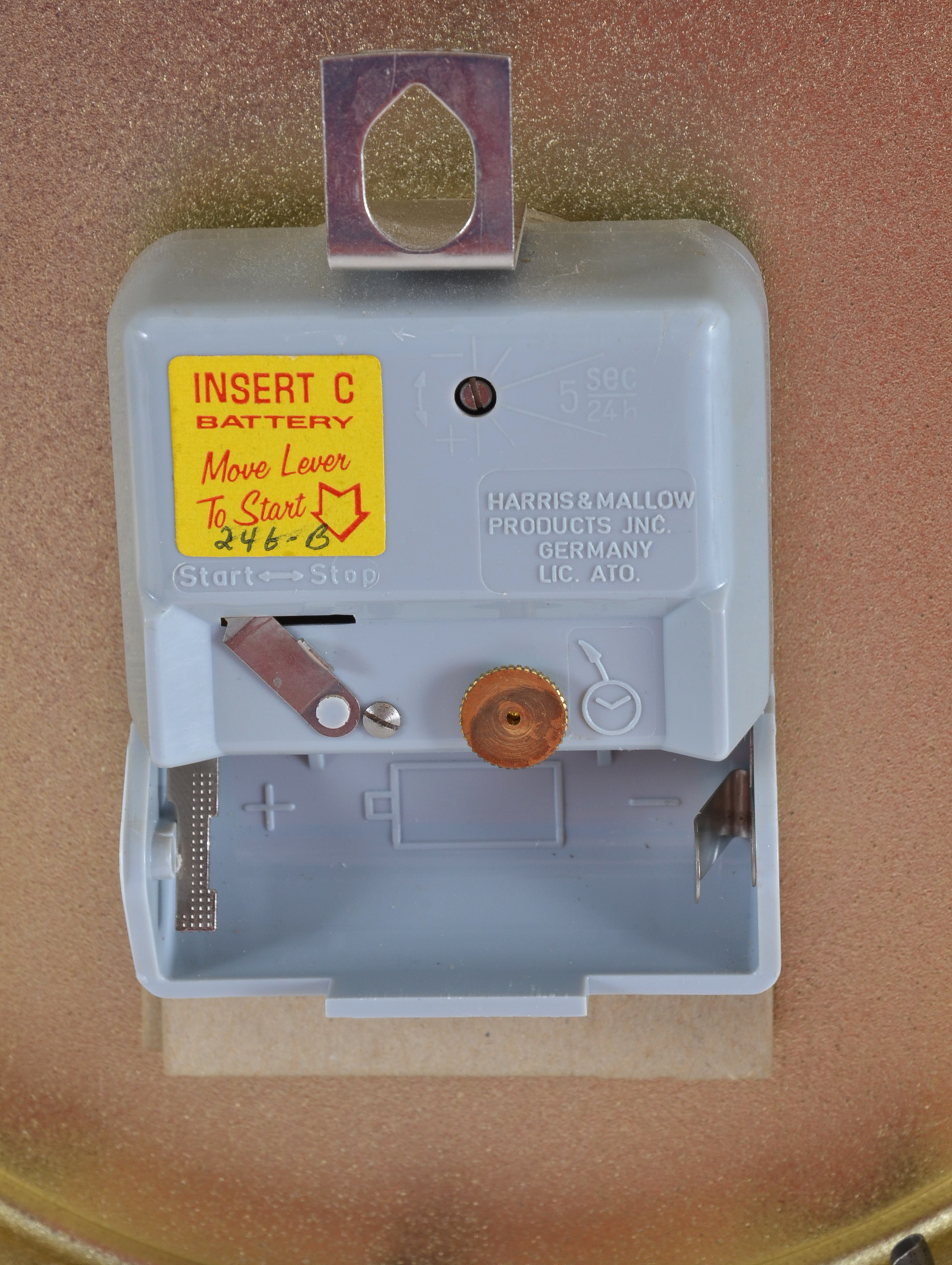 Mid Century Modern Sunburst Wall Clock