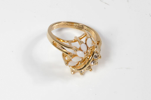 Vintage Gold Tone Waterfall Costume Ring