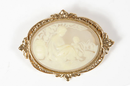 Vintage Costume Brooches Featuring Gerry's