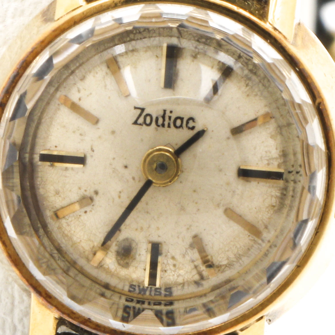 Zodiac 18K Yellow Gold Watch