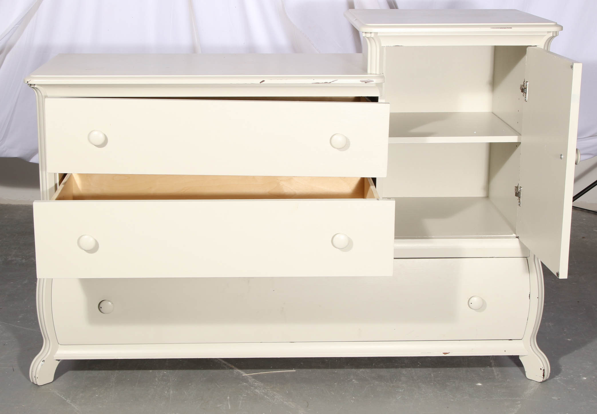 White Painted Changing Table Dresser by Pali Designs
