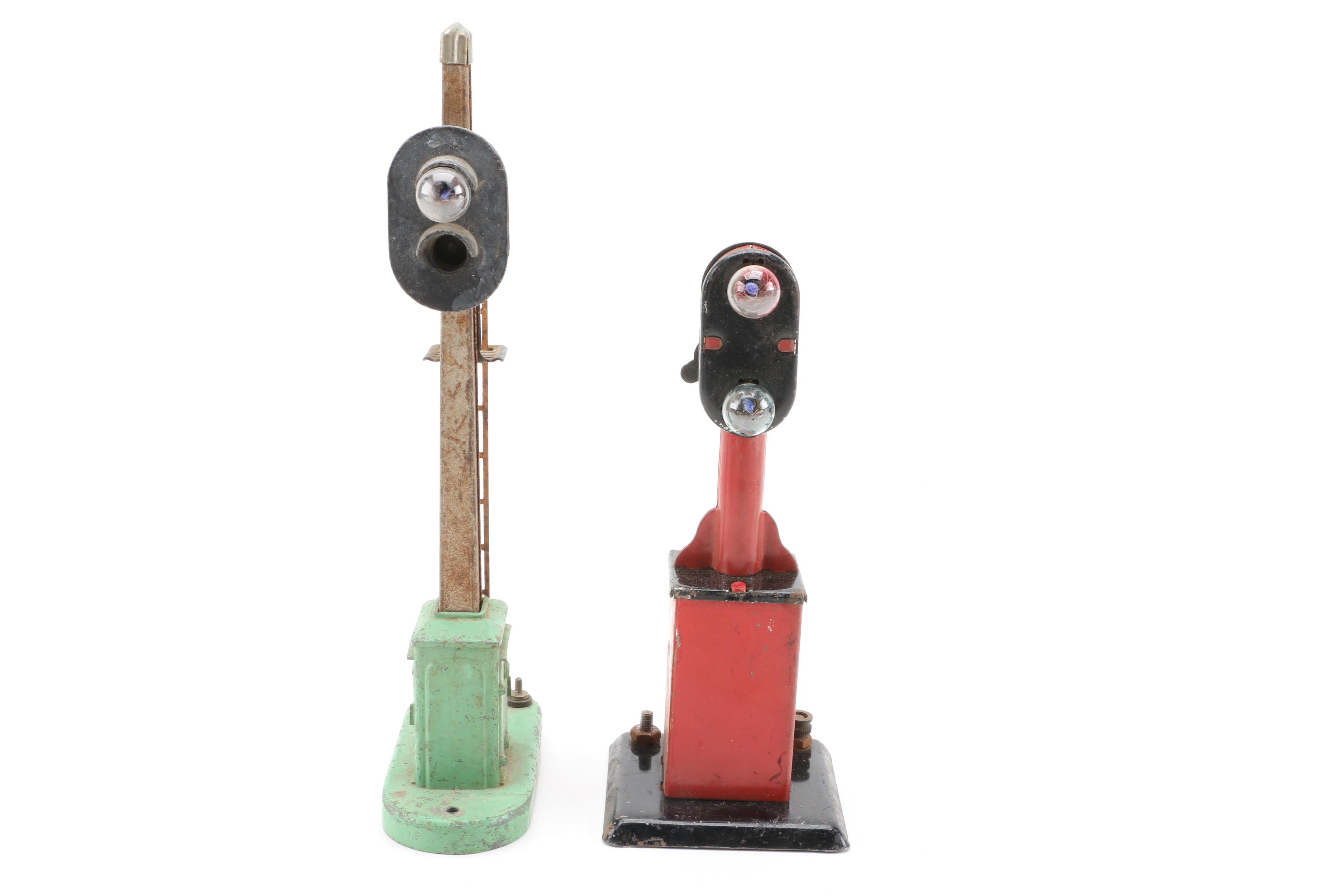 Pre-War Lionel Tinplate Trains with Post-War Accessories