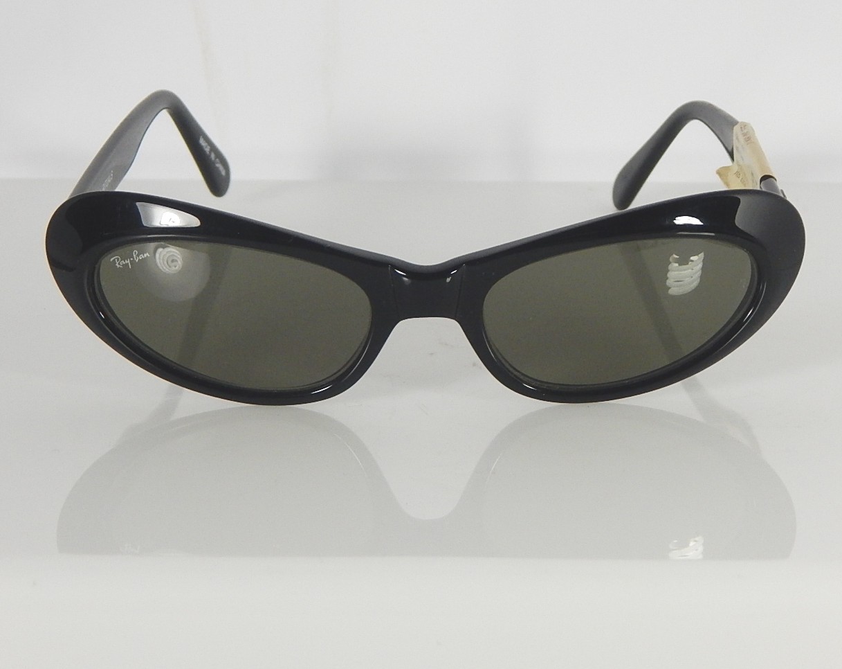 Ray Ban Black Plastic Sunglasses