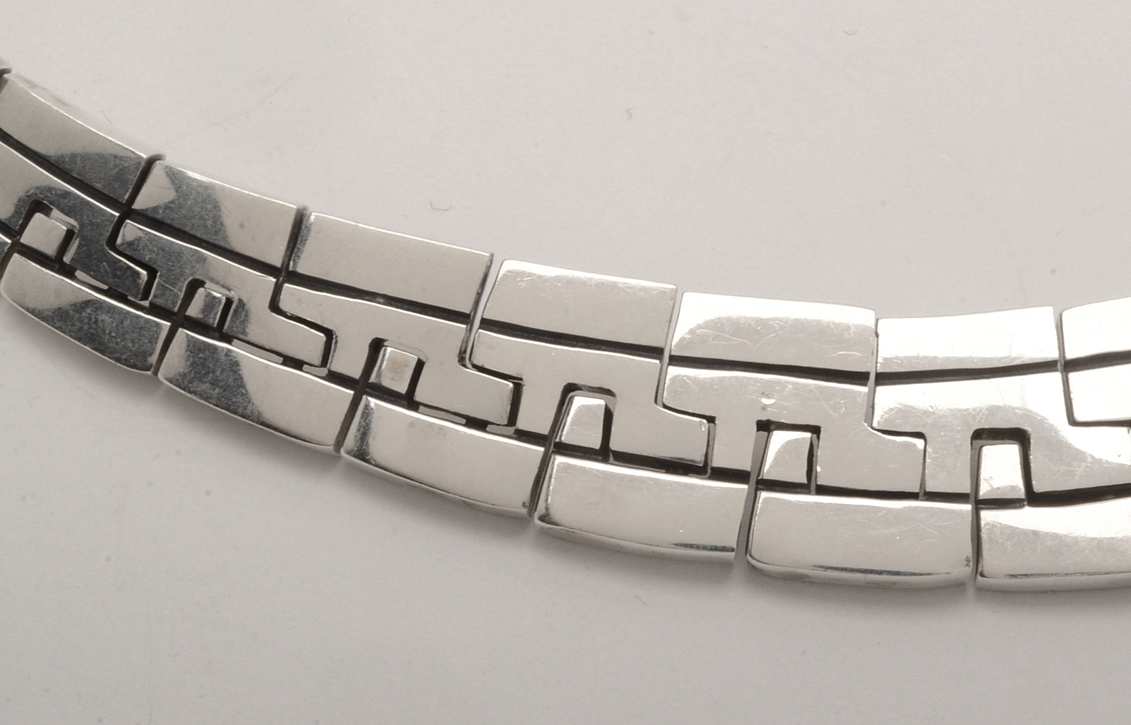 Modernist Mexican Silver Choker in .950 Sterling Silver