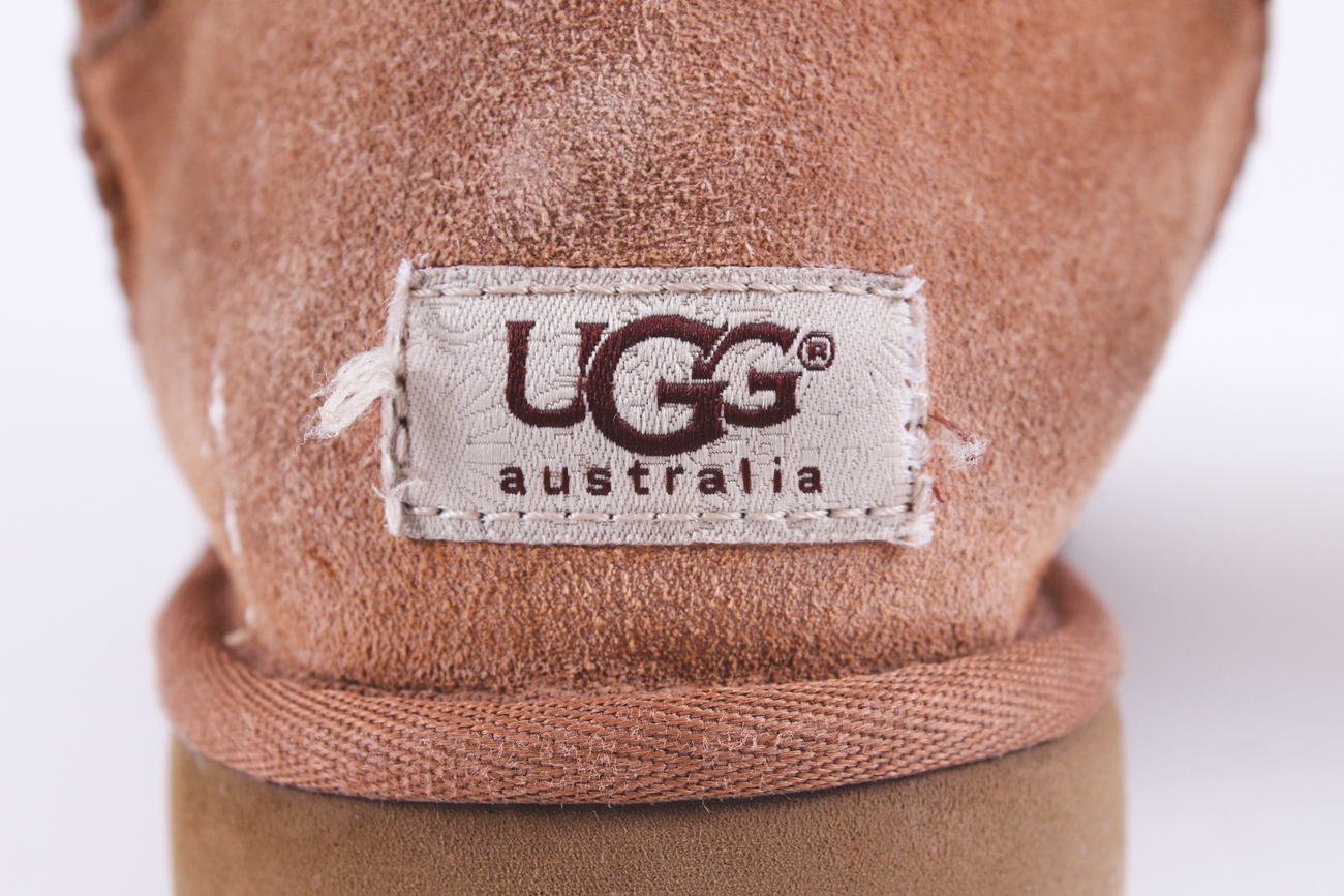 UGG Australia Bailey Button Triplet Boots in Chestnut