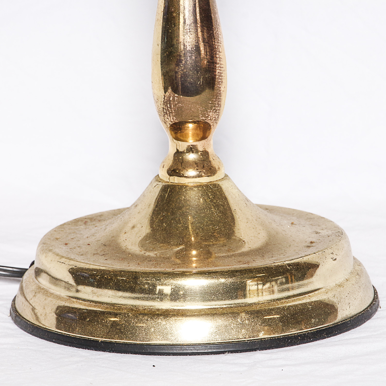 Vintage Touch Table Lamp