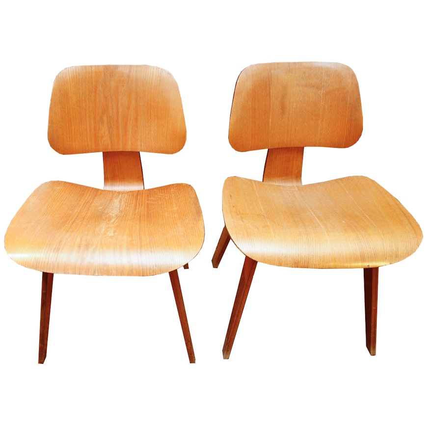Mid Century Modern Chairs After Eames "DCW"