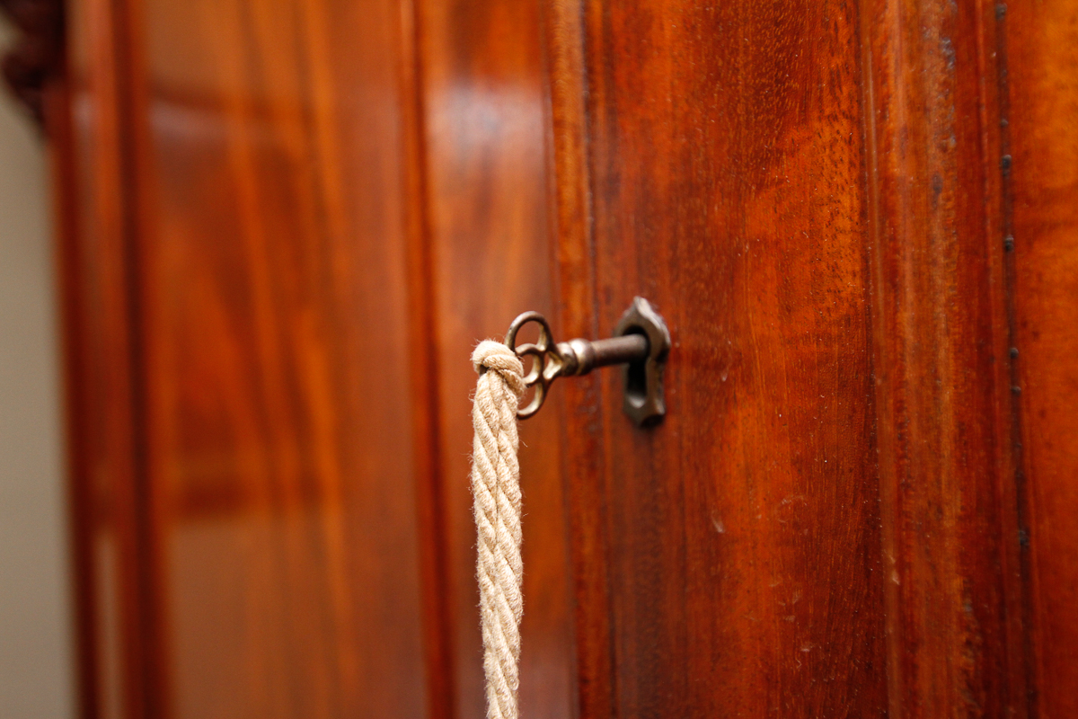 Empire Style Bachelor's Chest