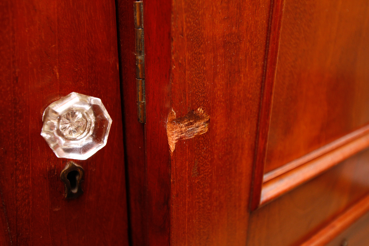 Empire Style Bachelor's Chest