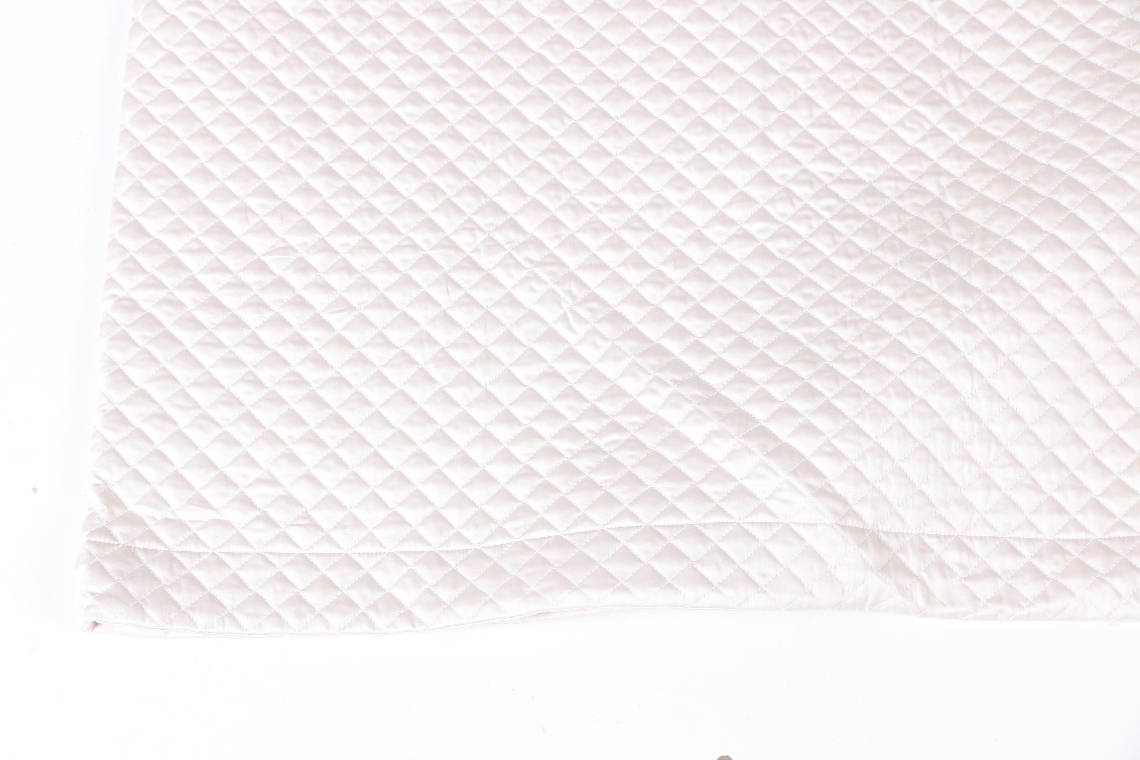 Ethan Allen Bedding Set